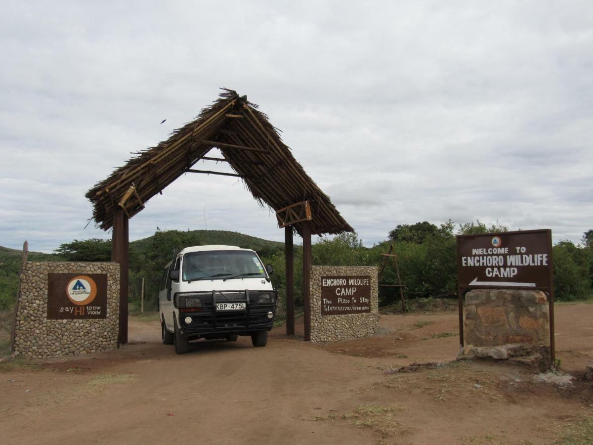 ホテル Enchoro Wildlife Camp Ololaimutiek エクステリア 写真